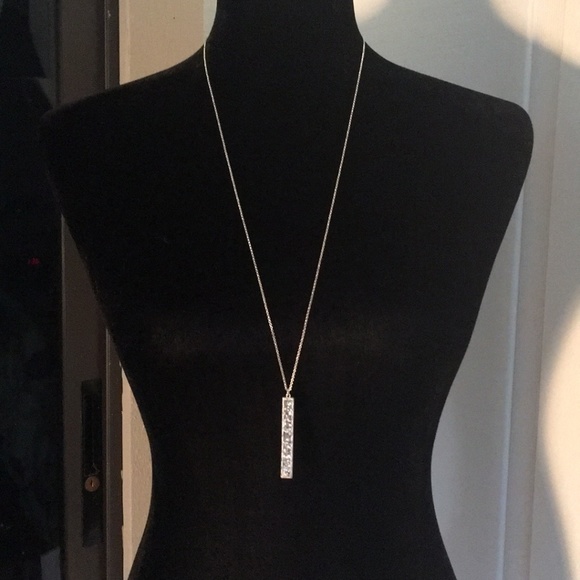 Silvertone crushed stone silver bar necklace - Picture 7 of 7
